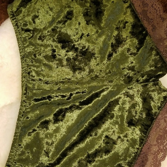 Green Velvet boy shorts Panties - Picture 3 of 4